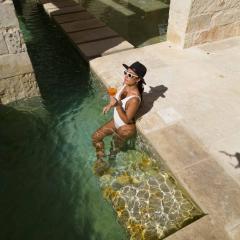 Amalen Suites Adults Only